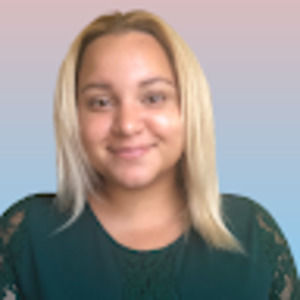 Meet your Posher, Fatima